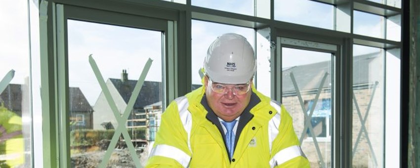 Topping Out Inverclyde's New Continuing Care Hospital